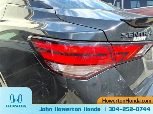 Used 2023 Nissan Sentra SR w/ Midnight Edition Package FWD image 10