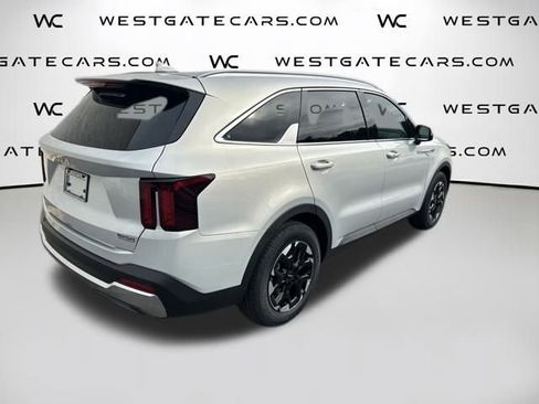 New 2026 Kia Sorento S w/ S Panoramic Sunroof Package FWD image 8