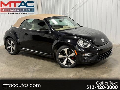 Used 2014 Volkswagen Beetle R-Line image 1