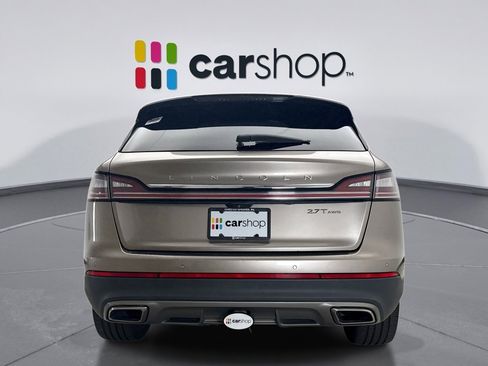 Used 2019 Lincoln Nautilus Reserve w/ Driver Assistance Package AWD/4WD image 4