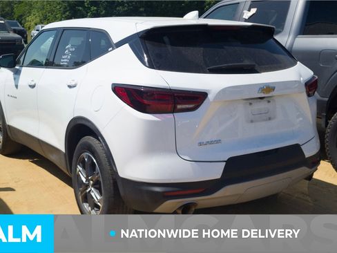 Used 2025 Chevrolet Blazer LT FWD image 5