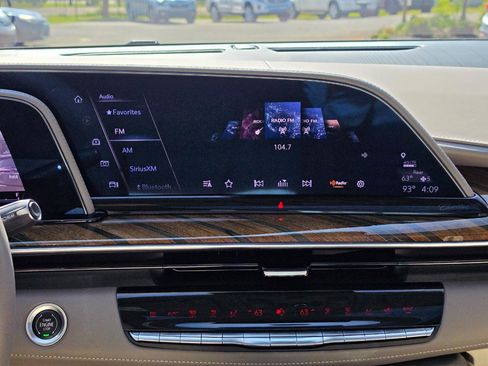 Used 2022 Cadillac Escalade ESV Sport Platinum w/ LPO, ONYX Package AWD/4WD image 27