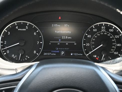 Certified 2025 INFINITI QX50 Luxe AWD/4WD image 12
