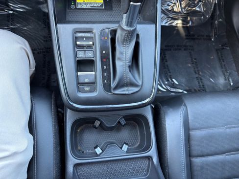 Used 2024 Honda CR-V EX-L image 32