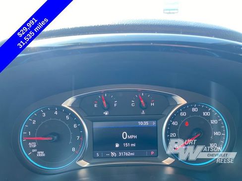 Used 2023 Chevrolet Traverse LT FWD image 24