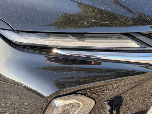 Used 2023 Chevrolet Blazer LT image 33