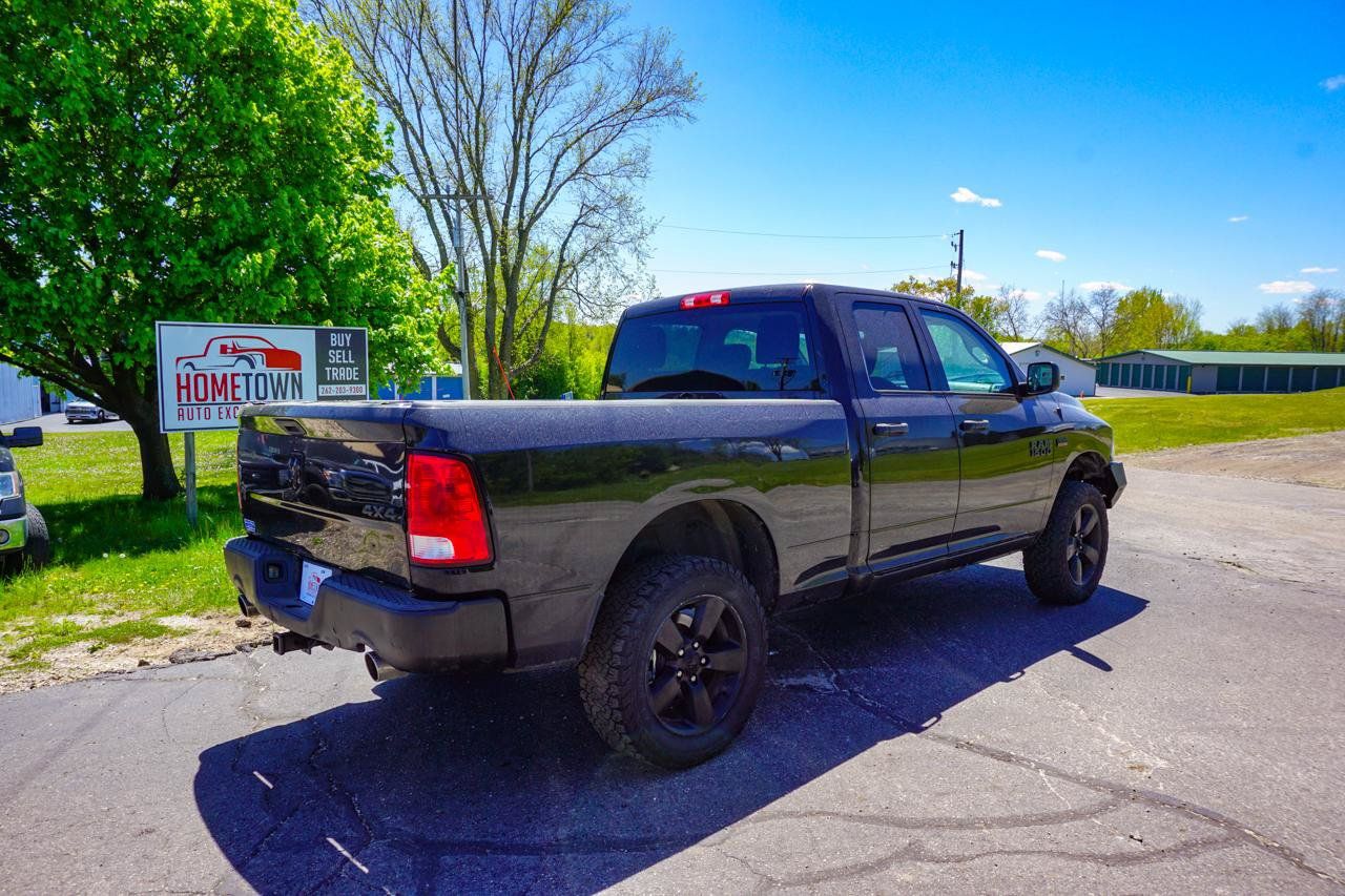 Used 2016 RAM 1500 Express w/ Black Ram 1500 Express Group AWD/4WD image 3