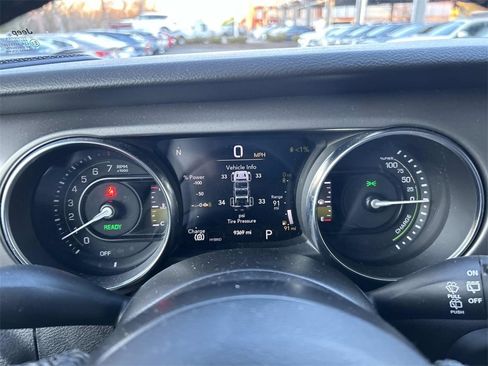 Used 2023 Jeep Wrangler Unlimited w/ Dual Top Group image 34