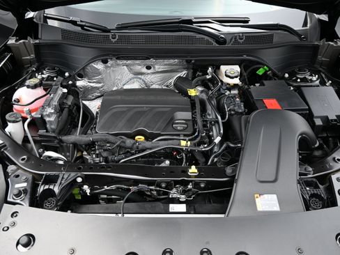 New 2026 Chevrolet Trax LT w/ Midnight Edition FWD image 30