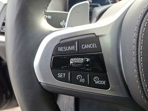 Used 2026 BMW X7 xDrive40i w/ M Sport Package image 24