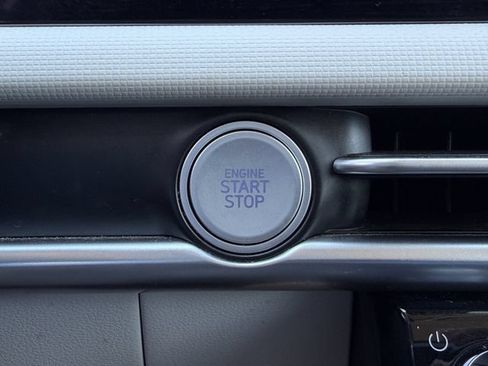 Used 2025 Hyundai Tucson SEL FWD image 18