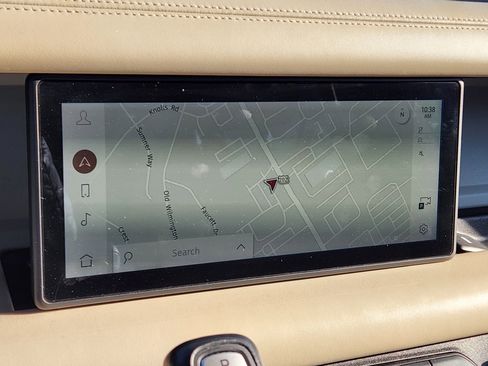 Used 2020 Land Rover Defender 110 HSE image 21