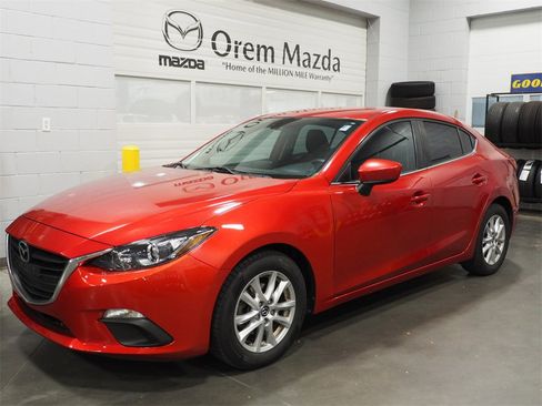 Used 2016 MAZDA MAZDA3 i Sport w/ Preferred Equipment Package image 1