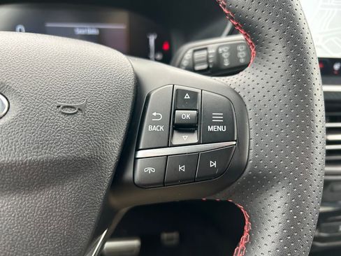 Used 2023 Ford Escape ST-Line w/ Tech Pack #1 image 18