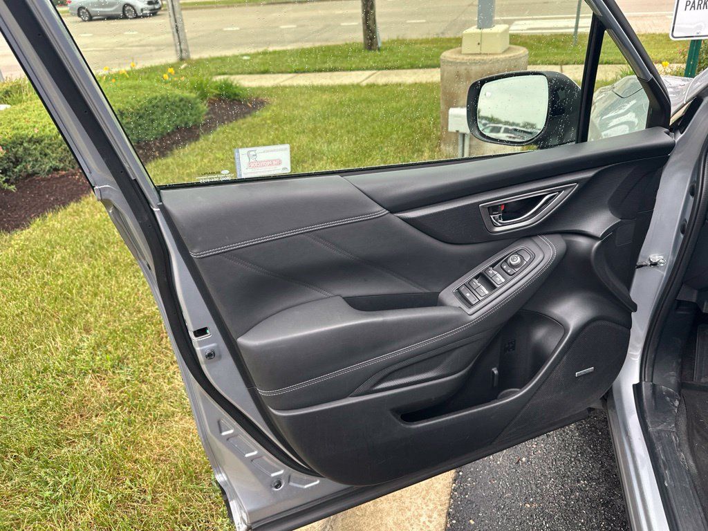 Used 2019 Subaru Forester Limited w/ Popular Package #3 AWD/4WD image 10