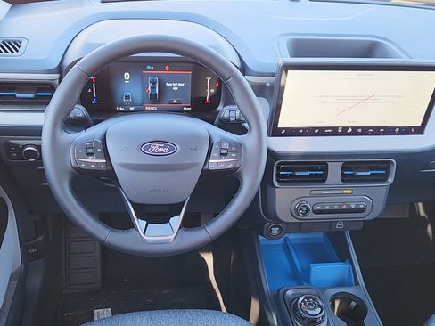 New 2025 Ford Maverick XLT w/ XLT Luxury Package image 15