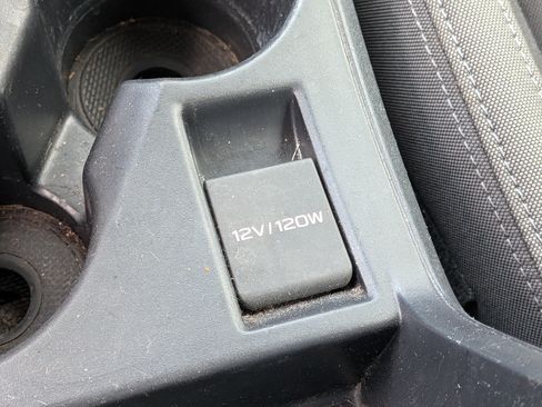Used 2024 Subaru Impreza 2.0i AWD/4WD image 29