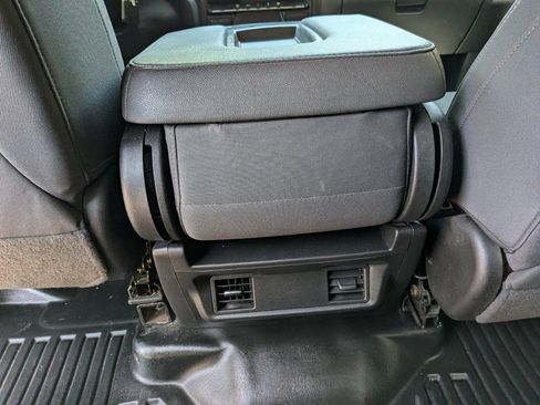 Used 2023 Chevrolet Silverado 2500 LT w/ Advanced Trailering Package AWD/4WD image 23
