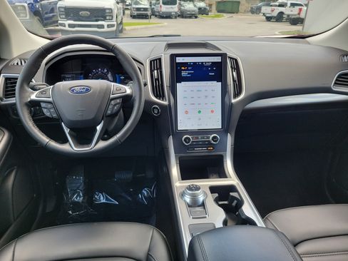 Used 2024 Ford Edge SEL w/ Convenience Package AWD/4WD image 16