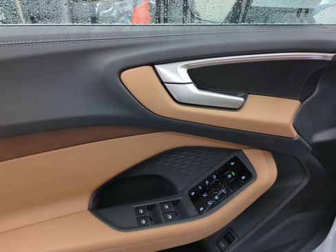 Used 2025 Audi A5 2.0T Premium w/ Convenience Package AWD/4WD image 11