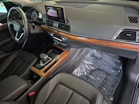 Used 2023 Audi Q5 2.0T Premium w/ Convenience Package AWD/4WD image 37