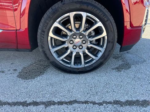 Used 2023 GMC Acadia Denali w/ Denali Ultimate Package image 13