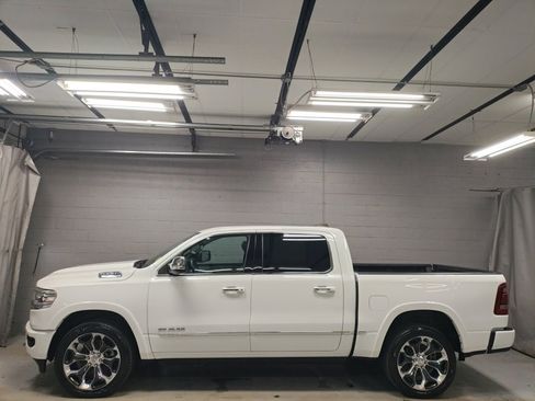 Used 2022 RAM 1500 Limited image 15