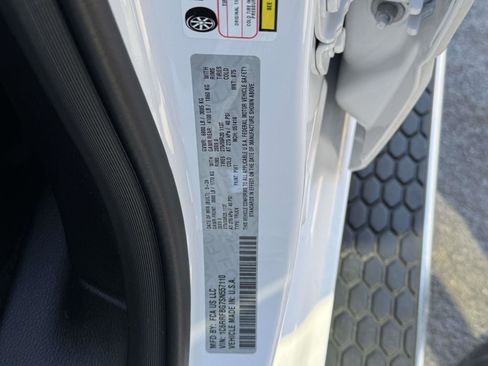 Used 2025 RAM 1500 Big Horn image 17