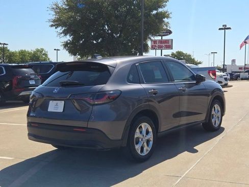 Used 2025 Honda HR-V LX image 5