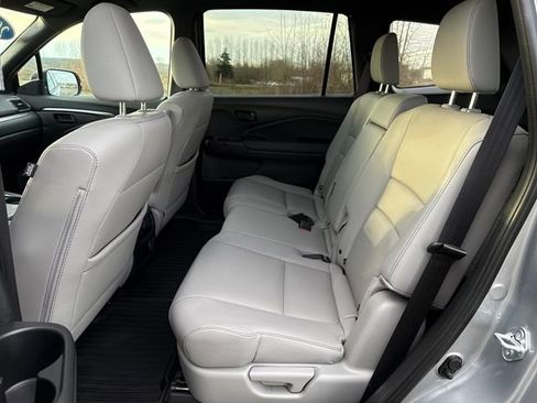 Certified 2023 Honda Passport EX-L image 14