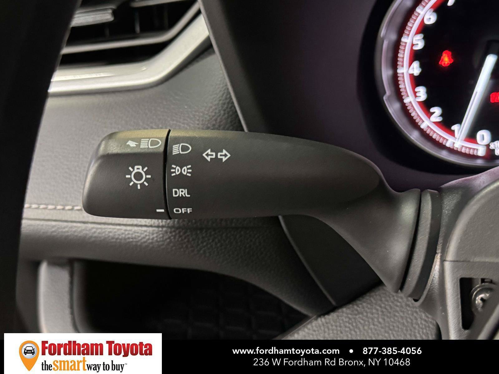 Certified 2023 Toyota RAV4 LE AWD/4WD image 22