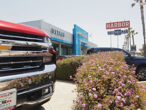 Used 2023 Chevrolet Tahoe LT image 39