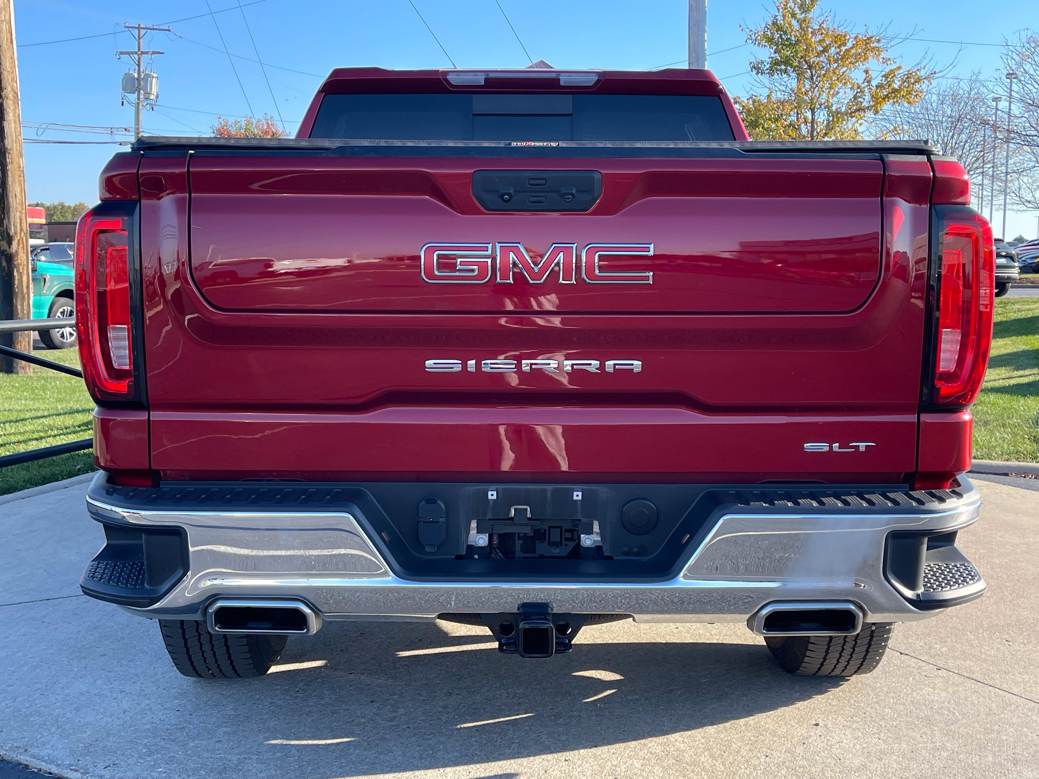 Used 2023 GMC Sierra 1500 SLT w/ SLT Convenience Package AWD/4WD image 5