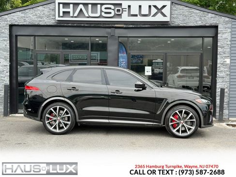 Used 2019 Jaguar F-PACE SVR AWD/4WD image 12