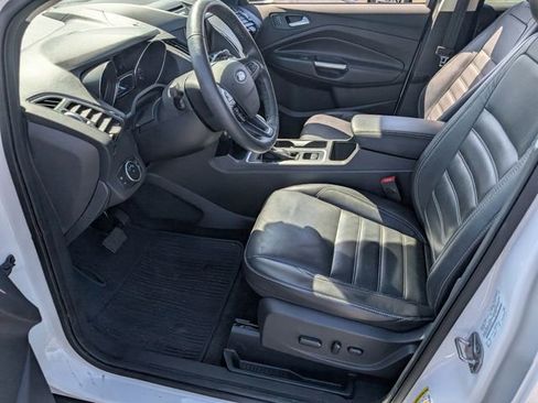 Used 2018 Ford Escape Titanium image 8