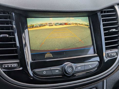 Used 2019 Chevrolet Trax LT w/ LT Convenience Package image 25