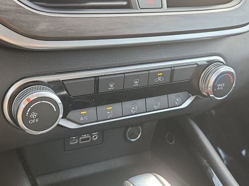 Certified 2023 Nissan Altima 2.5 SV image 16