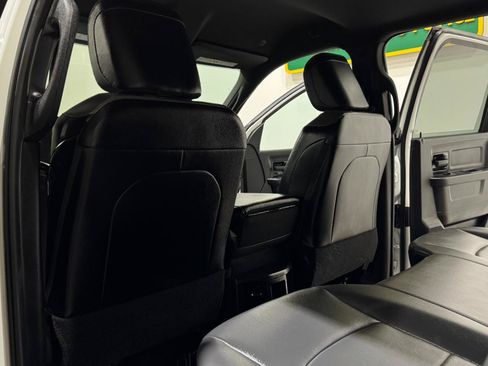 Used 2022 RAM 2500 Tradesman AWD/4WD image 17