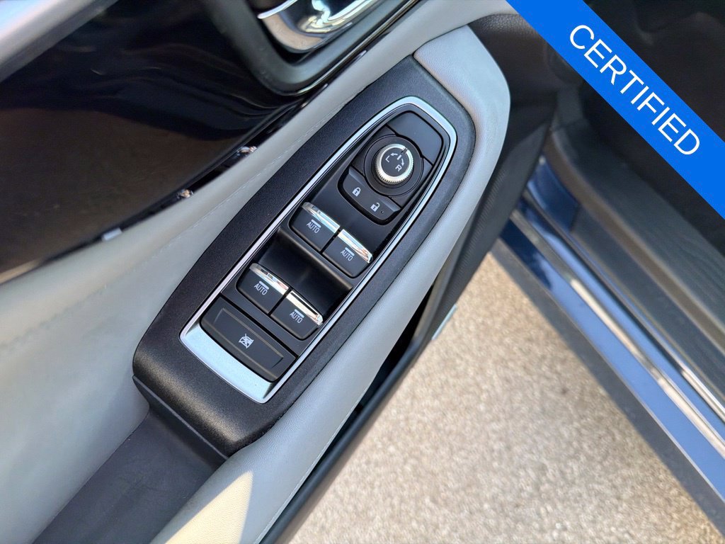 Certified 2025 Subaru Legacy Limited AWD/4WD image 11