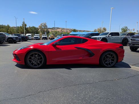 Used 2022 Chevrolet Corvette Stingray Preferred Cpe w/ 2LT RWD image 6