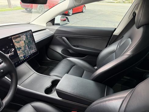 Used 2019 Tesla Model 3 Long Range AWD/4WD image 41
