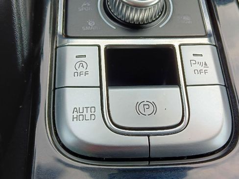 Used 2020 Kia Telluride S image 21