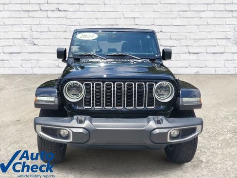 Used 2024 Jeep Wrangler Unlimited Sahara w/ Safety Group AWD/4WD image 6