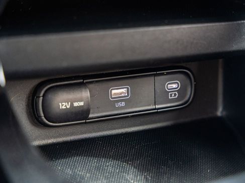 Used 2024 Kia Seltos S image 28