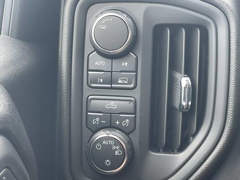 Used 2023 Chevrolet Silverado 1500 Custom w/ 2.7L Blackout Package AWD/4WD image 27
