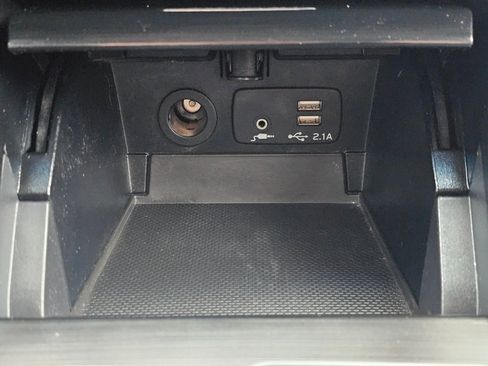 Used 2019 Subaru Outback 2.5i Limited w/ Protection Package #1 image 17