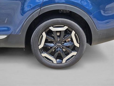 Used 2025 Kia Telluride S FWD image 22