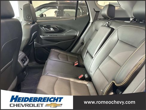 Used 2024 GMC Terrain AT4 w/ LPO, Floor Liner Package AWD/4WD image 12