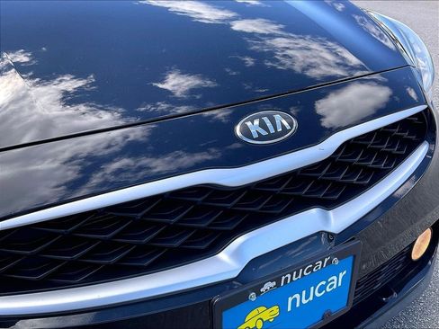 Used 2020 Kia Forte LXS FWD image 27