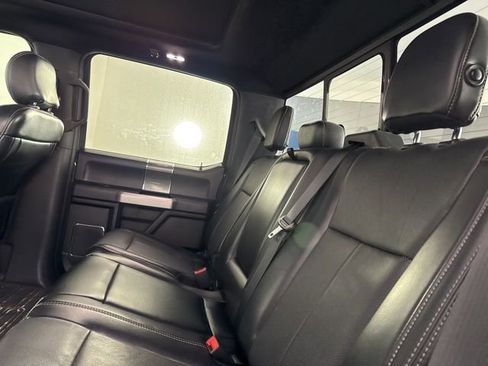 Used 2018 Ford F150 Lariat image 13